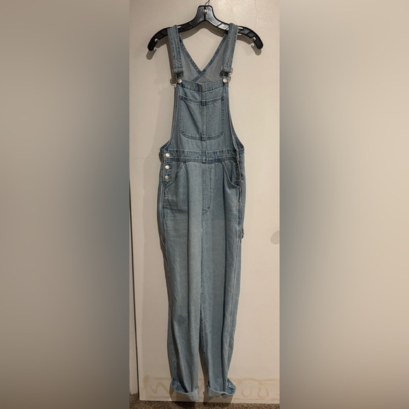 Madewell Tall Denim Oversized Carpenter Overalls in Collie Wash - Picture 1 of 5